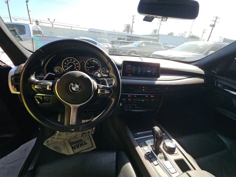 BMW X5 M-pkg* Distronic* Harmon/Kardon* Подгрев* Камера, снимка 9 - Автомобили и джипове - 52317579