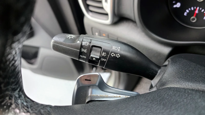 Kia Sportage 2.0 2WD NOBLESSE PLUS autogeorge.com, снимка 16 - Автомобили и джипове - 52389521