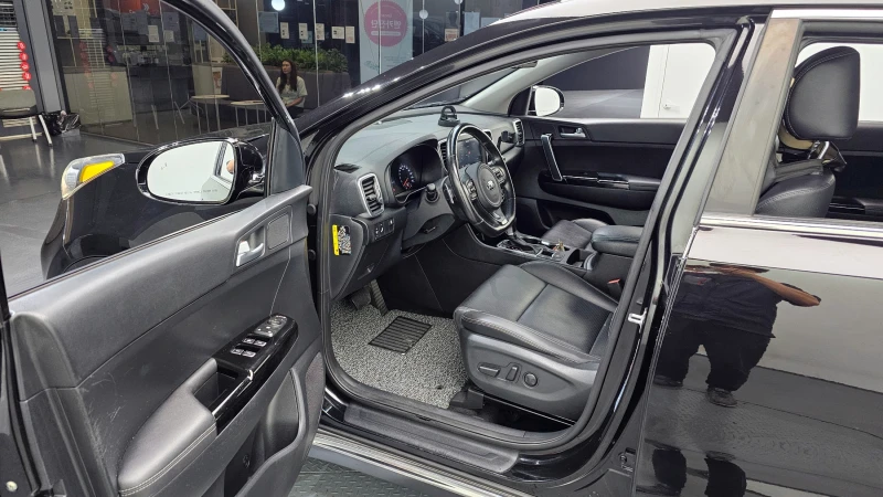 Kia Sportage 2.0 2WD NOBLESSE PLUS autogeorge.com, снимка 10 - Автомобили и джипове - 52389521