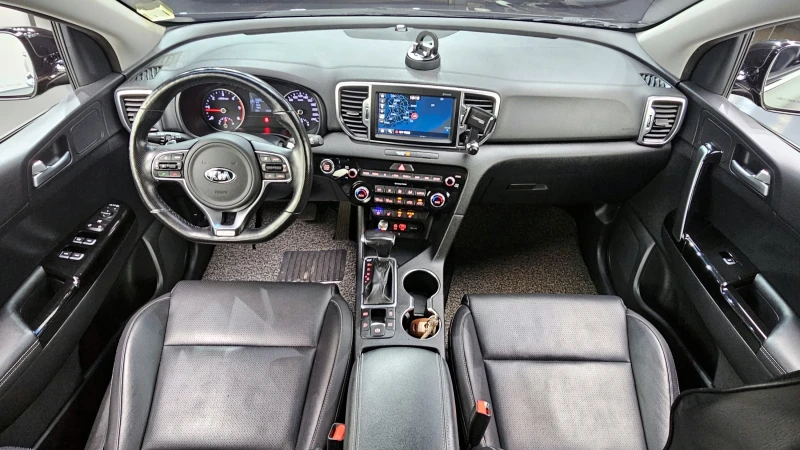 Kia Sportage 2.0 2WD NOBLESSE PLUS autogeorge.com, снимка 6 - Автомобили и джипове - 52389521
