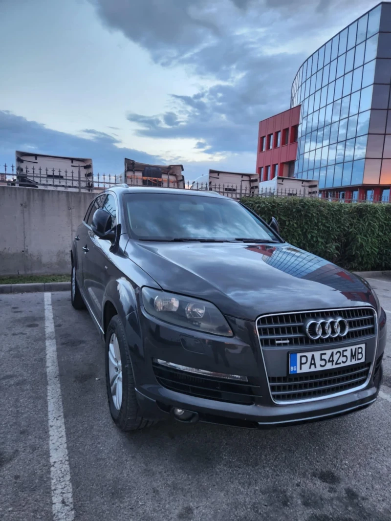 Audi Q7, снимка 2 - Автомобили и джипове - 52937556