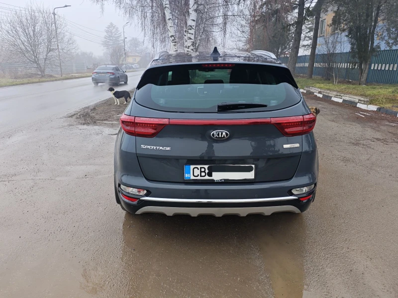 Kia Sportage 1.6 Гаранционна, Mild Hybrid, Executive , снимка 3 - Автомобили и джипове - 53209765