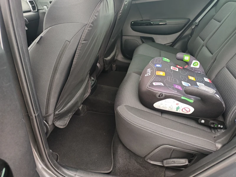 Kia Sportage 1.6 Гаранционна, Mild Hybrid, Executive , снимка 10 - Автомобили и джипове - 53209765