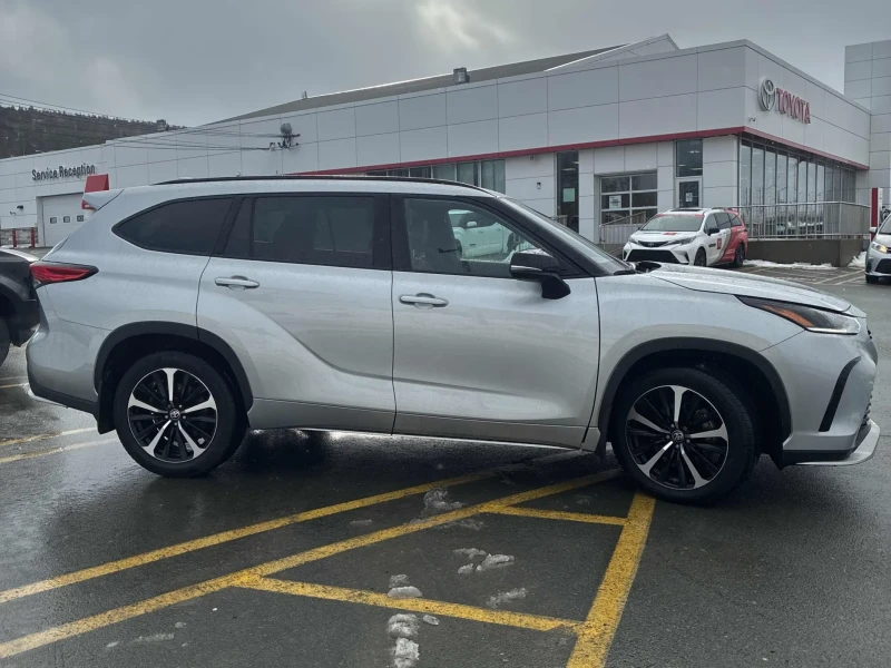 Toyota Highlander XSE 3.5L, снимка 3 - Автомобили и джипове - 53506954