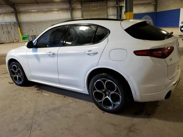 Alfa Romeo Stelvio TI AWD - изображение 4