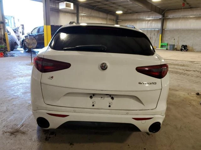 Alfa Romeo Stelvio TI AWD - изображение 6