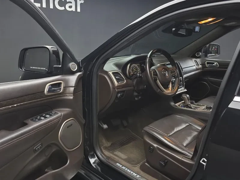 Jeep Cherokee 3.0 Diesel Overland Summit Wk2, снимка 10 - Автомобили и джипове - 56288734
