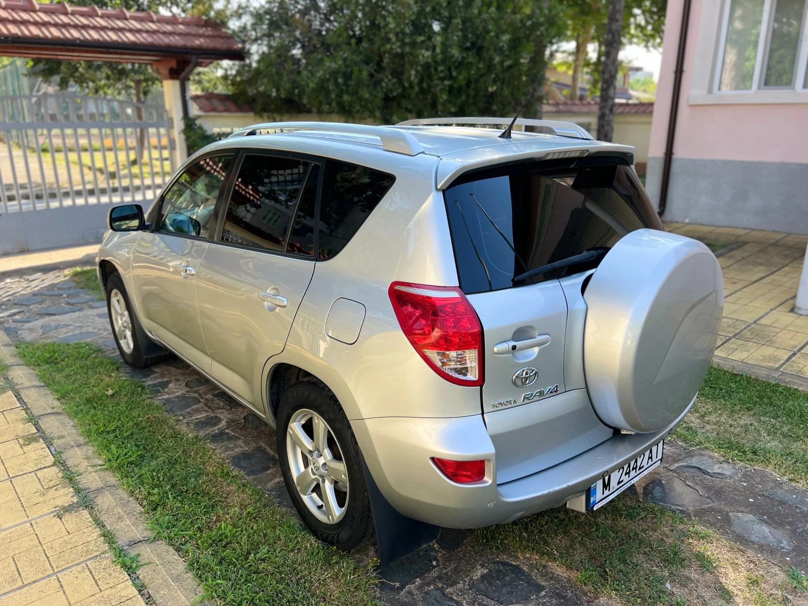 Toyota Rav4 2.0 бензин - автомат - изображение 5