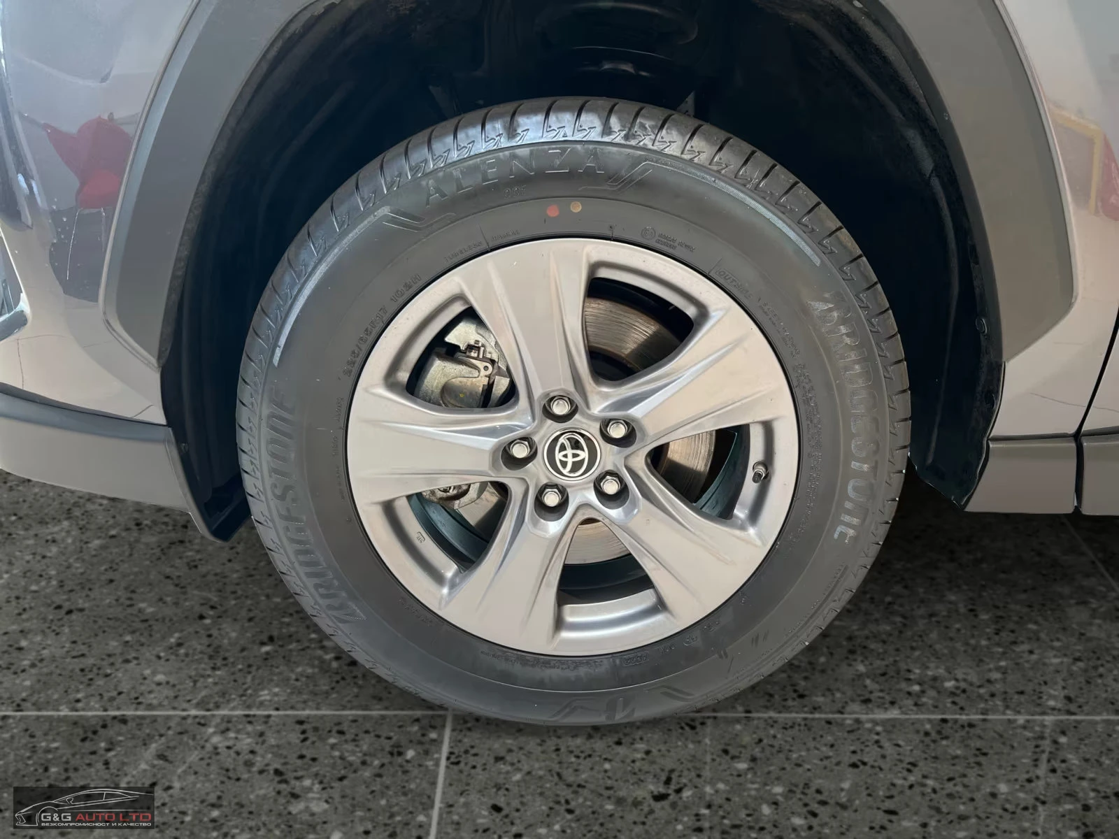 Toyota Rav4 2.5/BUSINESS-EDITION/219HP/CAM/CRPLAY/LED/DAB/635f - изображение 9