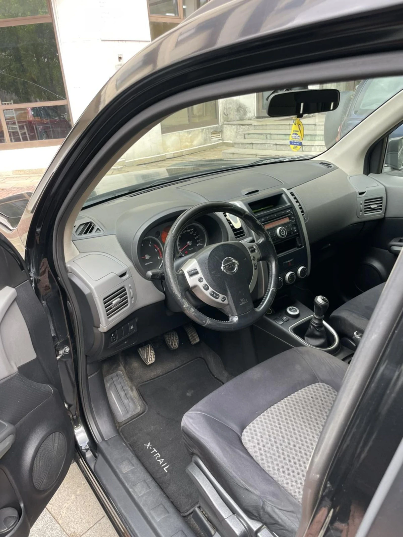 Nissan X-trail 2000 - изображение 8
