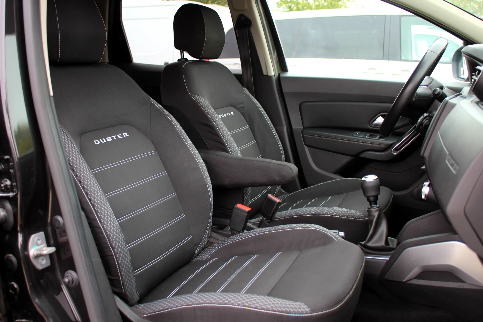 Dacia Duster 1.5dCi 4X4 ������ | Mobile.bg � ����������� 14