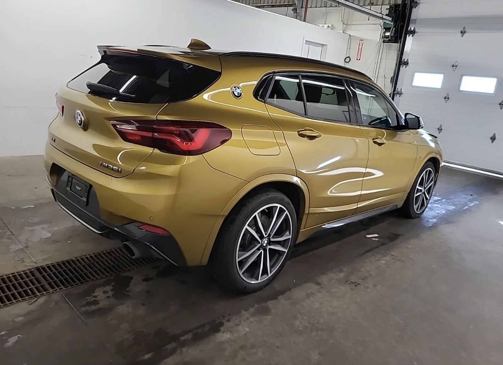 BMW X2 M35I - изображение 3