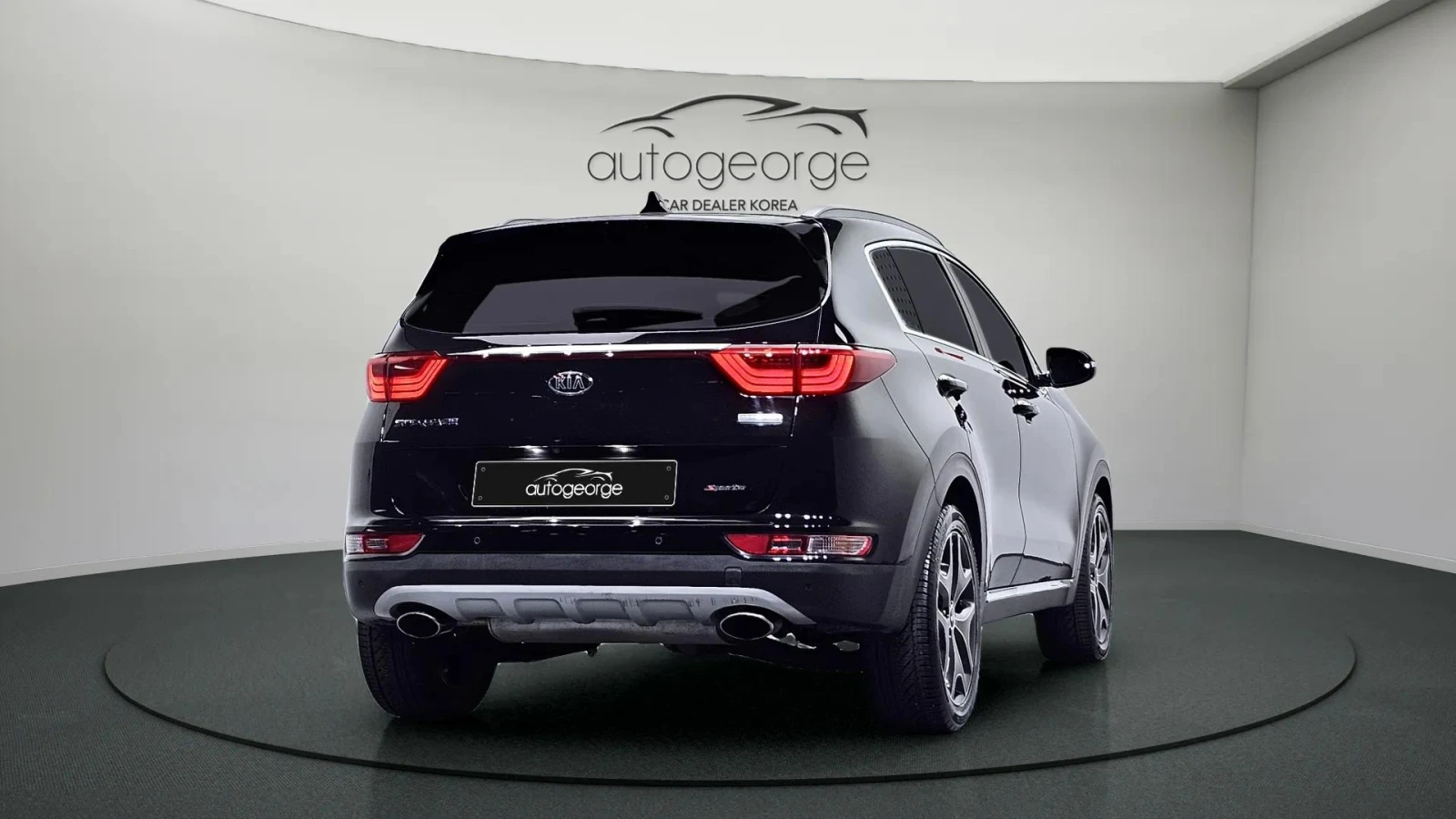 Kia Sportage 2.0 2WD NOBLESSE PLUS - изображение 4