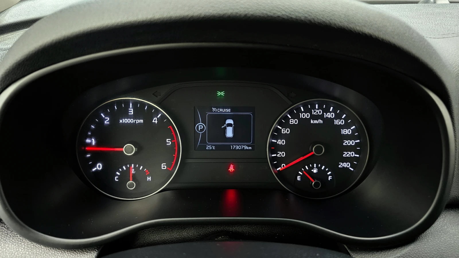 Kia Sportage 2.0 2WD NOBLESSE PLUS - изображение 7