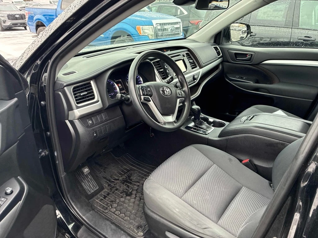 Toyota Highlander * LE * CARFAX * ЦЕНА ДО БЪЛГАРИЯ - изображение 8