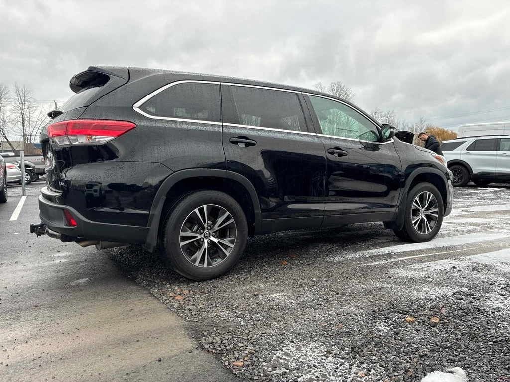 Toyota Highlander * LE * CARFAX * ЦЕНА ДО БЪЛГАРИЯ - изображение 3