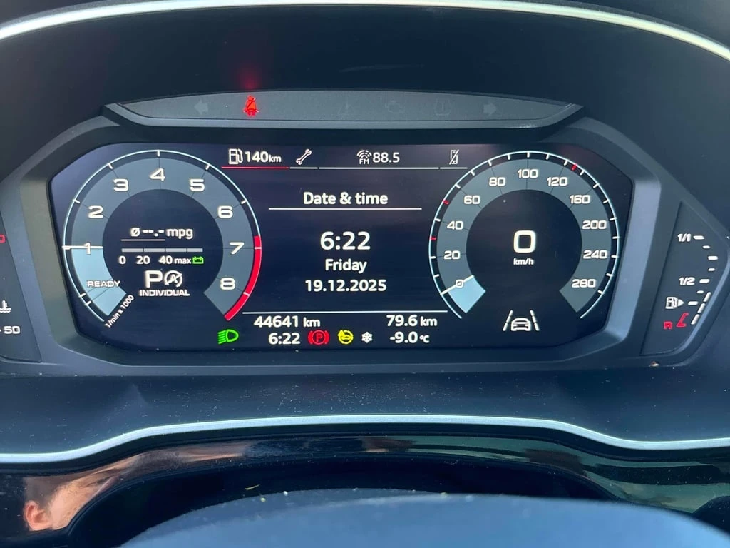 Audi Q3 Progressiv * CARFAX * ПАНОРАМА* ПОДГРЕВИ - изображение 9