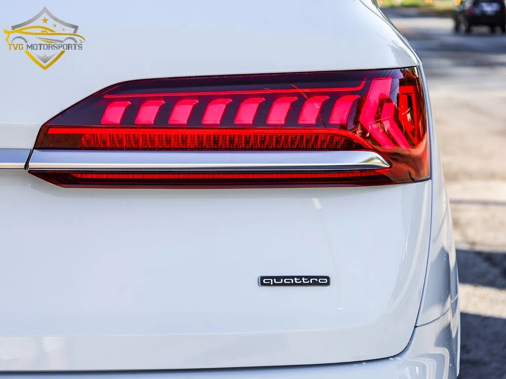 Audi Q7 Premium Plus* CARFAX* АвтоКредит* (ЦЕНА ДО БГ) - изображение 5