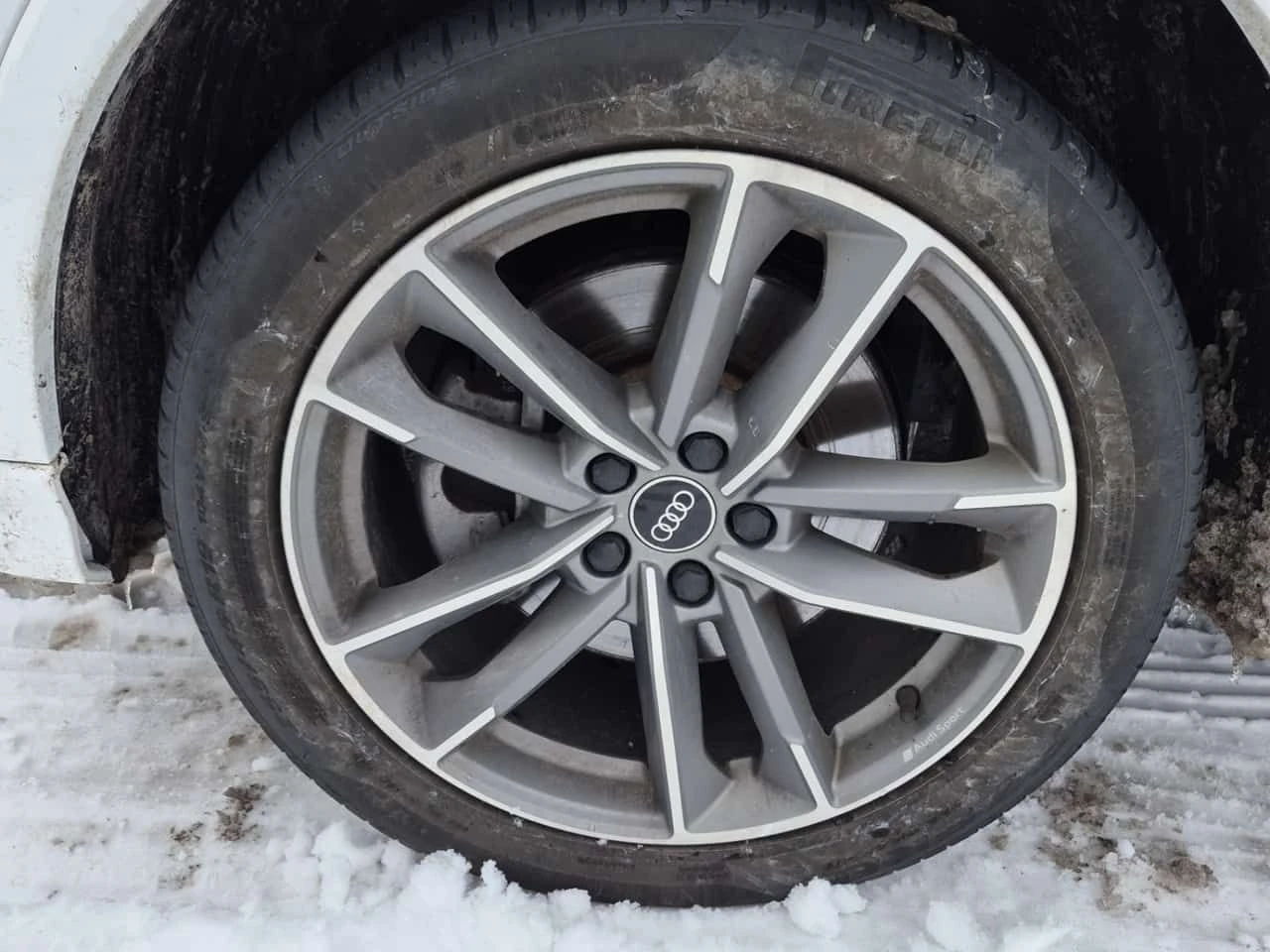 Audi Q3 KOMFORT /CARFAX /Кожа/Подгрев/Панорама/4х4, снимка 8 - Автомобили и джипове - 53728781