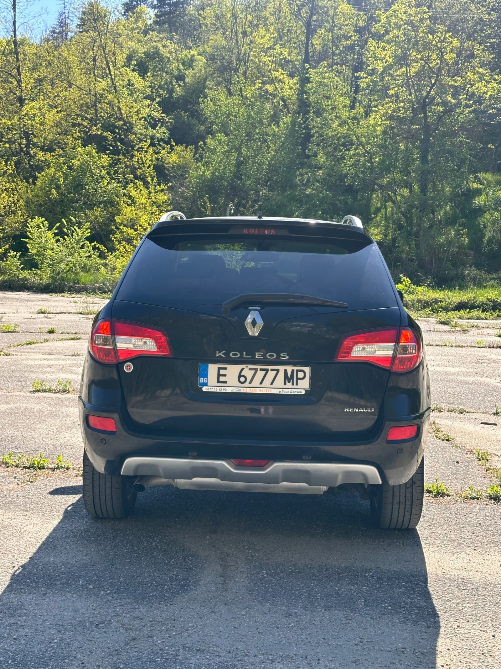 Renault Koleos 2.0dci 4x4, снимка 5 - Автомобили и джипове - 54321545