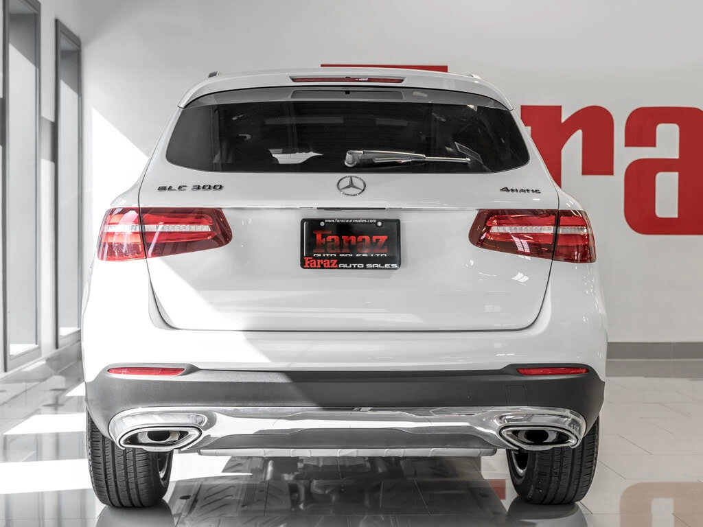 Mercedes-Benz GLC 300  90 000 KM | ЧИСТ КАРФАКС | BLINDSPOT, снимка 4 - Автомобили и джипове - 54873473