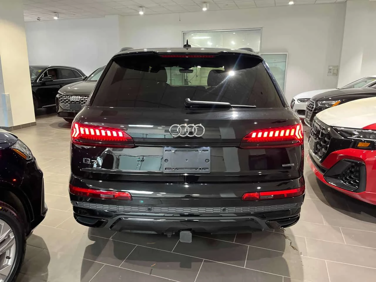 Audi Q7 * Progressiv * CARFAX * ОПЦИЯ ЗА ФИНАНСИРАНЕ, снимка 4 - Автомобили и джипове - 55335886
