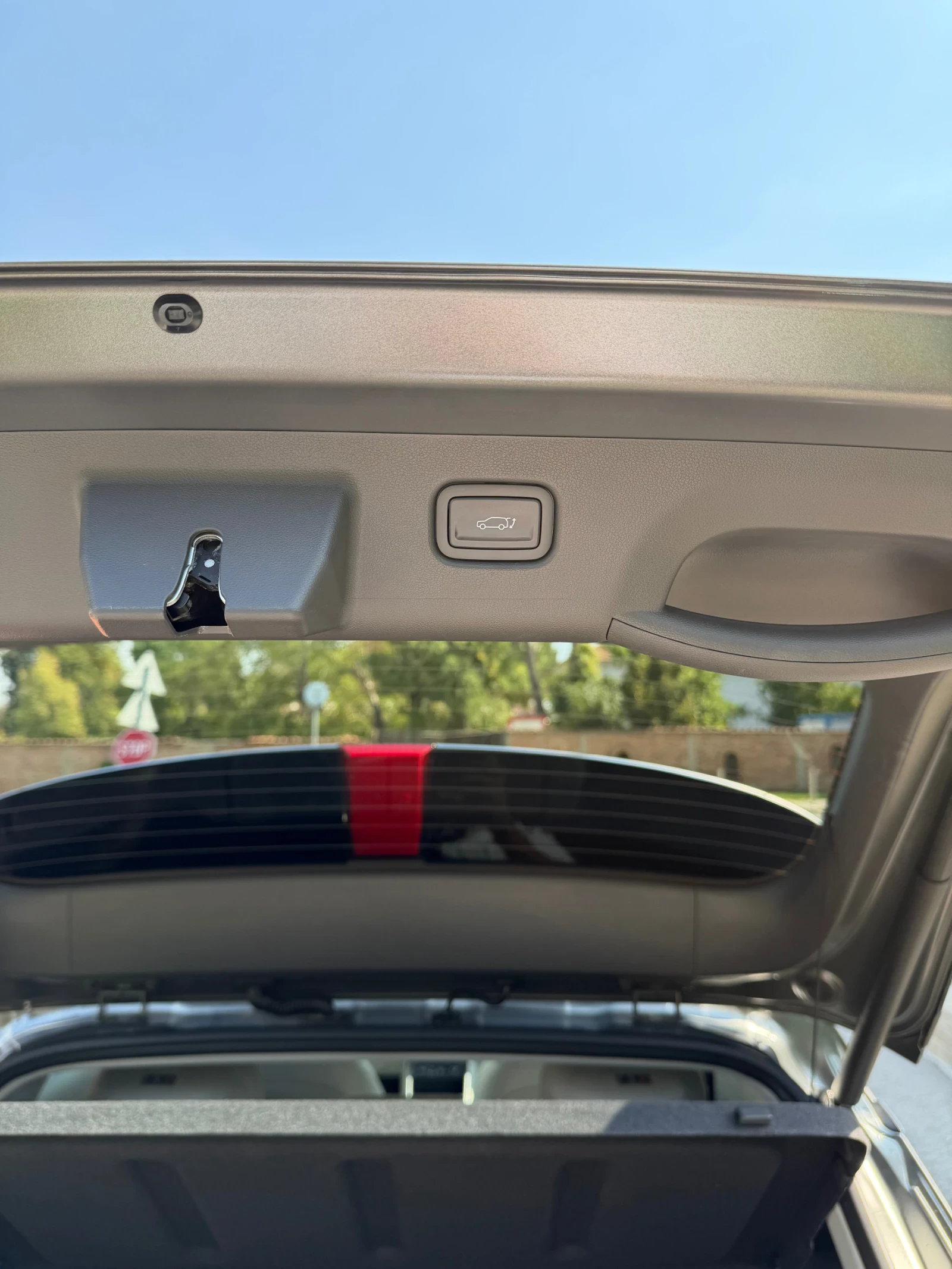 Hyundai Kona, снимка 12 - Автомобили и джипове - 56039159
