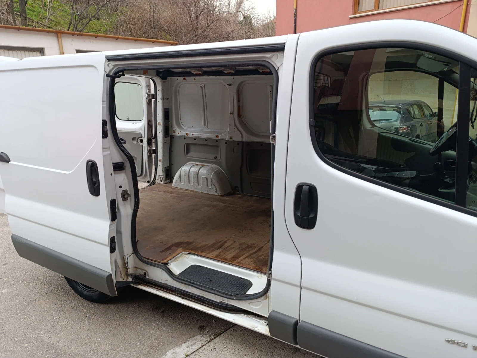 Nissan Primastar DCI 100 | Mobile.bg � ����������� 8