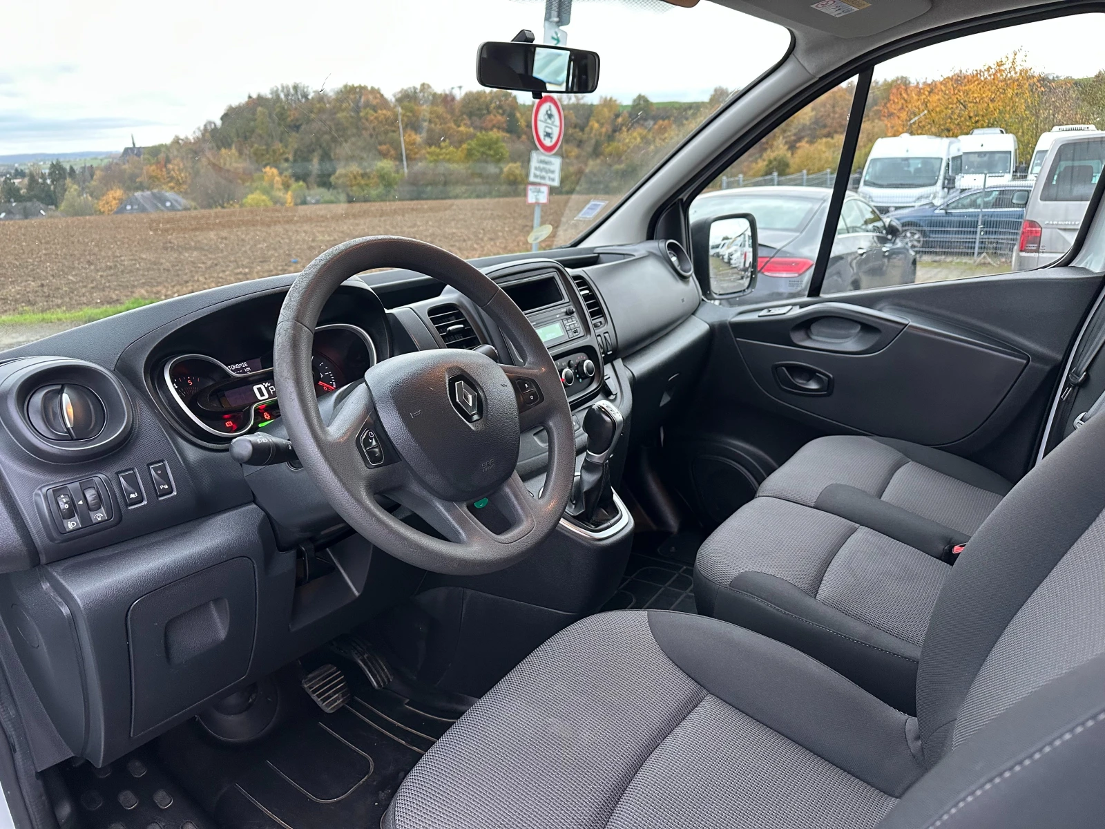 Renault Trafic Combi L1H1 2.8t Life, снимка 6 - Бусове и автобуси - 56681667