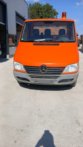 Обява за продажба на Mercedes-Benz 208 2.2  ~9 500 лв. - изображение 6