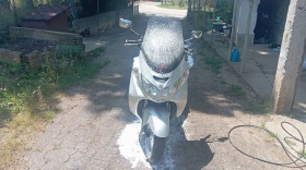 Suzuki Burgman, снимка 4
