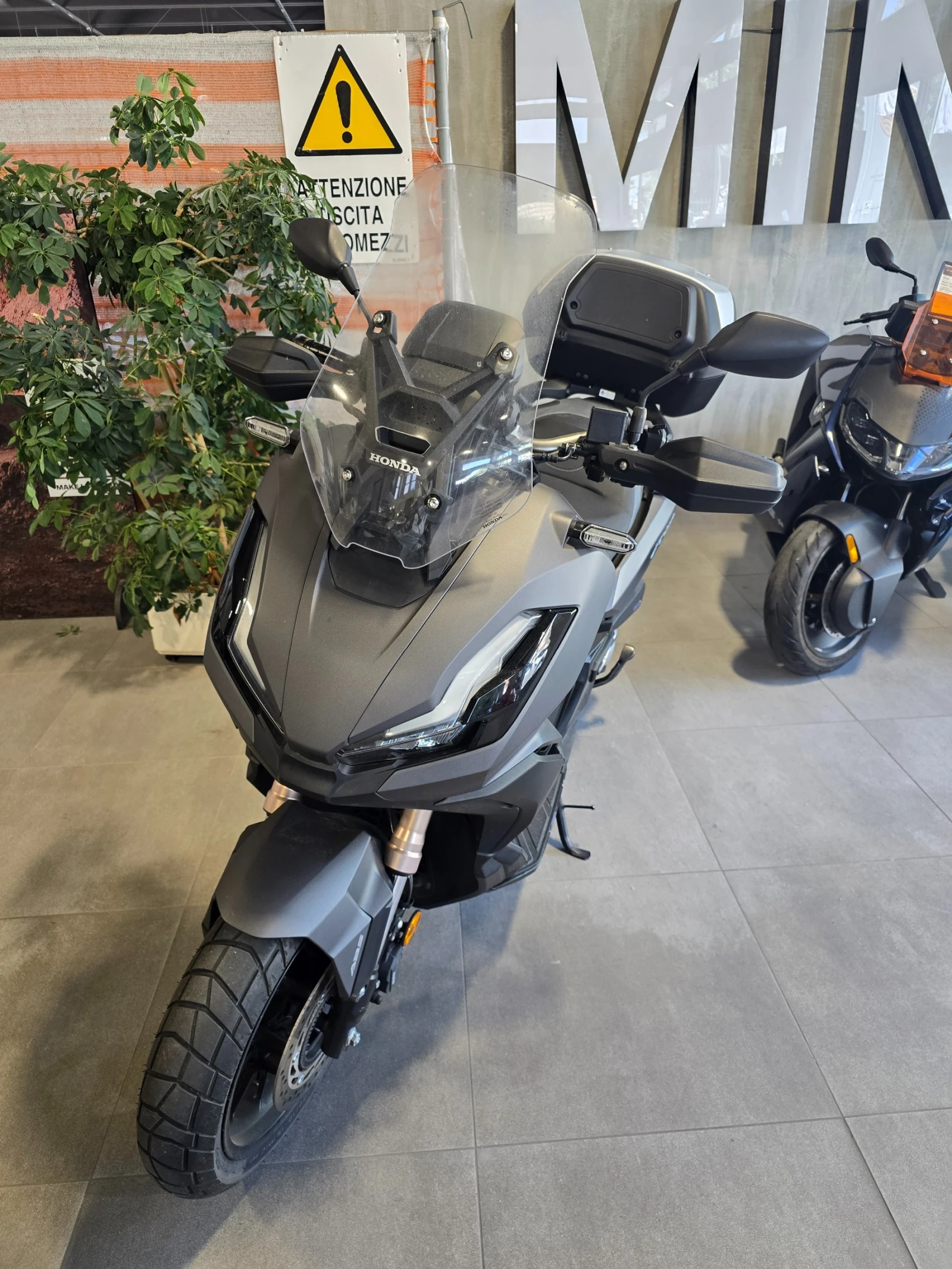 Honda X-ADV ADV 350 , снимка 3 - Мотоциклети и мототехника - 54306270