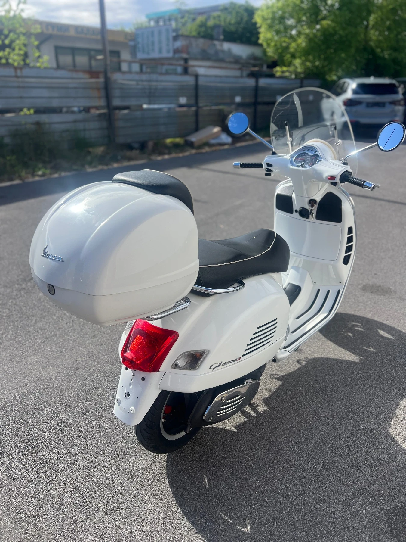 Vespa GTS 300ie, снимка 8 - Мотоциклети и мототехника - 54785727