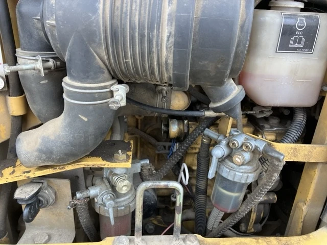 Багер Cat 301.5CR - РАЗШИРЯЕМИ ВЕРИГИ-ОЧАКВАН 10.08.2026!!!, снимка 6 - Индустриална техника - 54194953