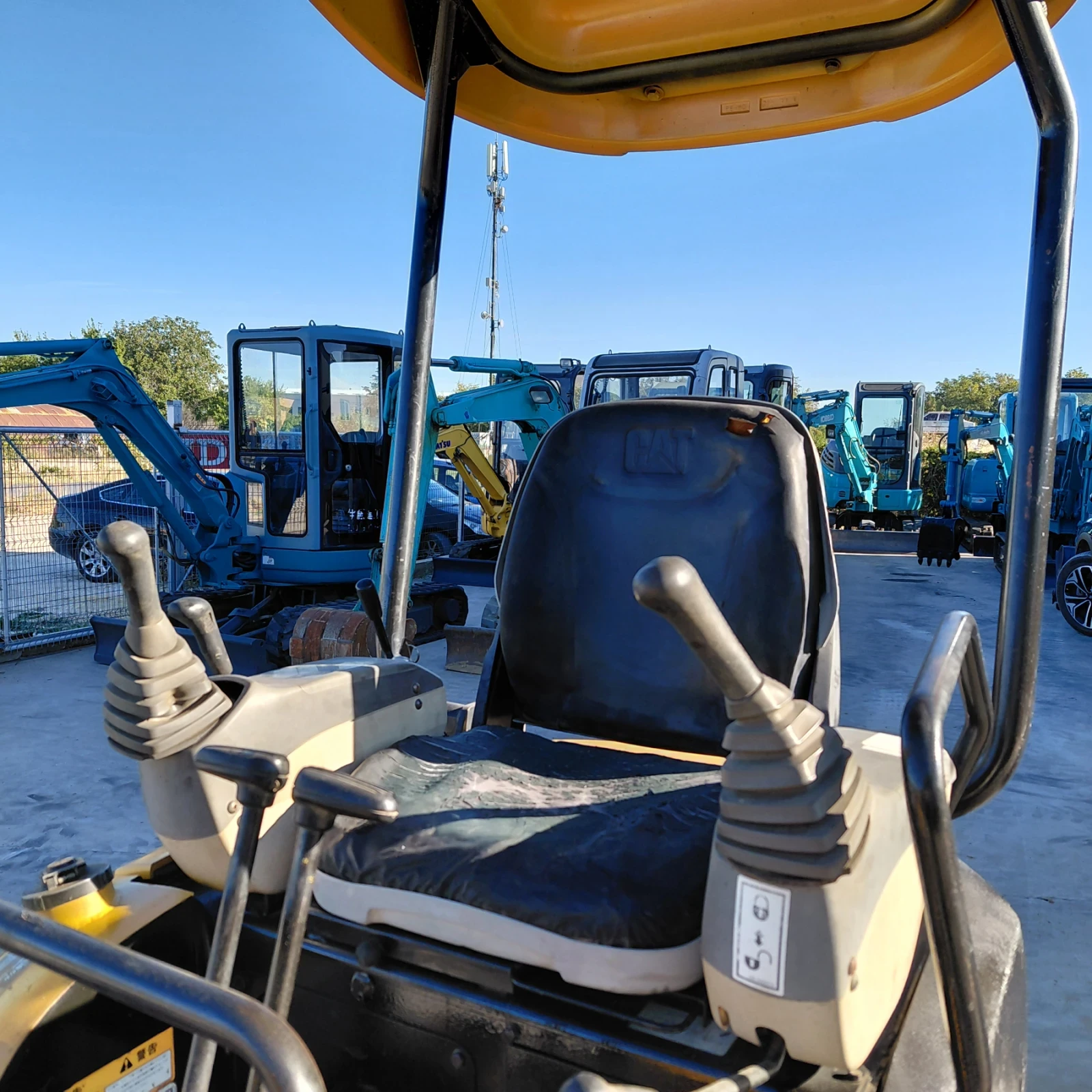 ����� Cat 301.5CR * �������� * ���������� ������ *  | Mobile.bg � ����������� 9