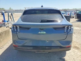 Ford Mustang Mach-E Premium, снимка 6