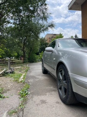 Mercedes-Benz CLK 200, снимка 11