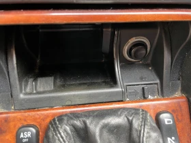 Mercedes-Benz CLK 200, снимка 16