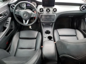 Mercedes-Benz CLA 250 4MATIC* Подгрев* Камера* Ambient* М.Точка* KeyGO* , снимка 8