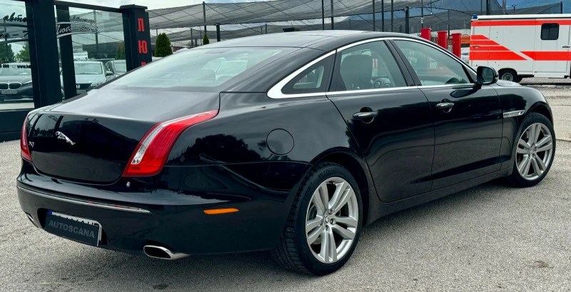 Jaguar Xj 3.0 275kc. 128Хил.Км!, снимка 5 - Автомобили и джипове - 46067648