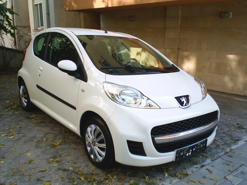 Peugeot 107 1.0 VVT-I 69k.c., снимка 1 - Автомобили и джипове - 47386777