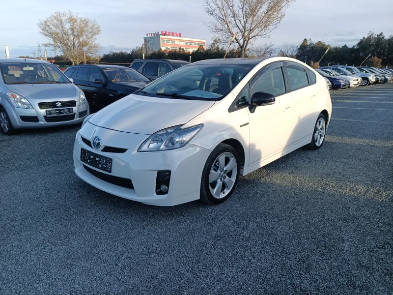 Toyota Prius Автоматик , снимка 1 - Автомобили и джипове - 48057400