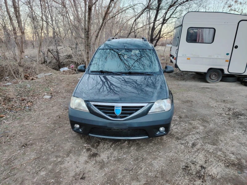 Dacia Logan, снимка 1 - Автомобили и джипове - 48645243