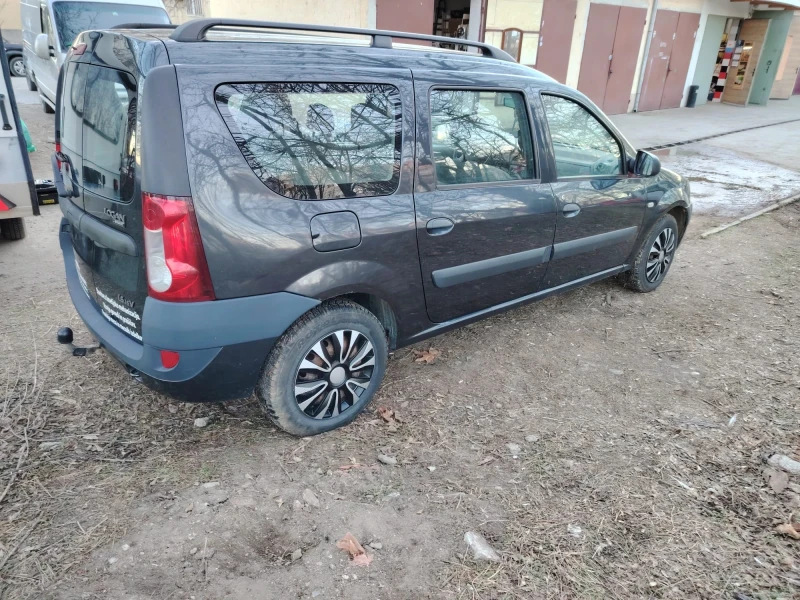 Dacia Logan, снимка 8 - Автомобили и джипове - 48645243