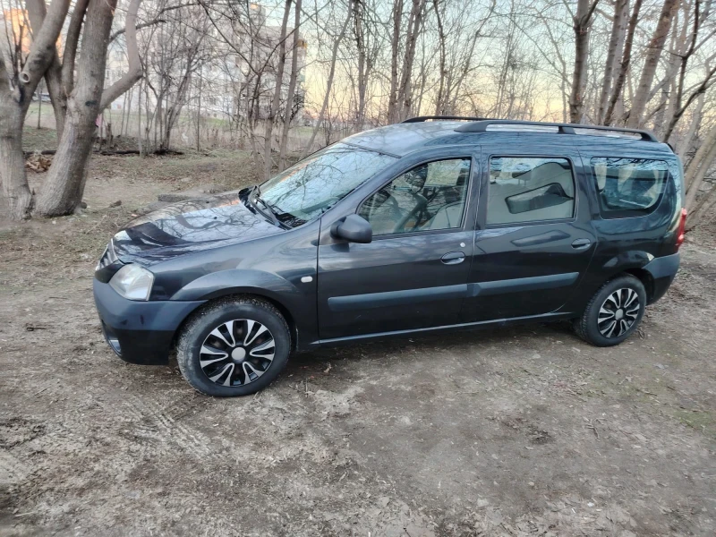 Dacia Logan, снимка 6 - Автомобили и джипове - 48645243