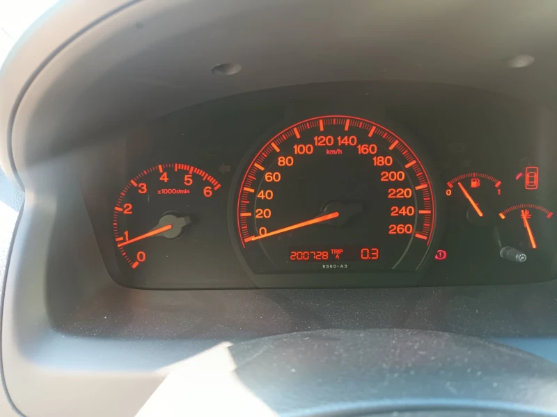 Honda Accord 2.2, снимка 9 - Автомобили и джипове - 49155535