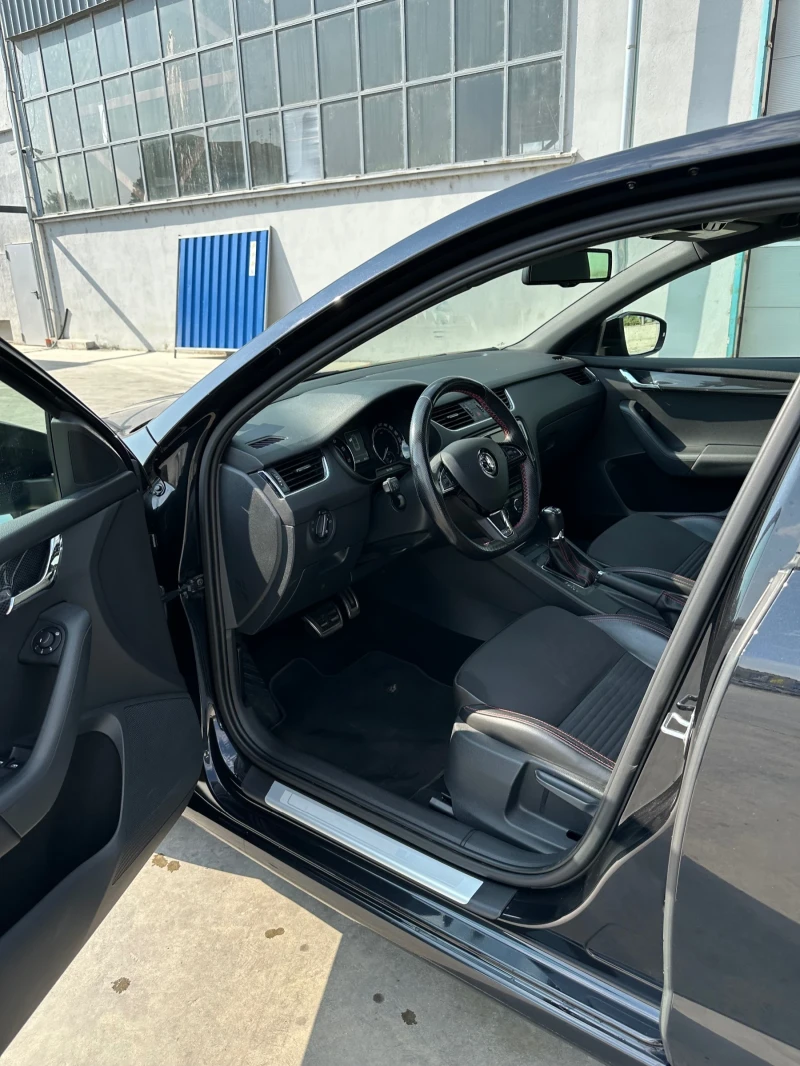 Skoda Octavia VRS, снимка 10 - Автомобили и джипове - 52620743