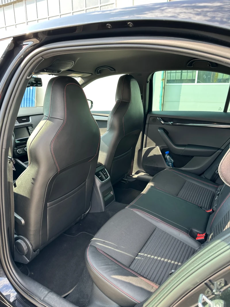 Skoda Octavia VRS, снимка 11 - Автомобили и джипове - 52620743