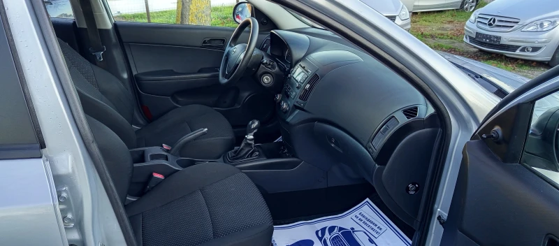 Hyundai I30 1.4i FACELIFT TOП, снимка 12 - Автомобили и джипове - 52526137