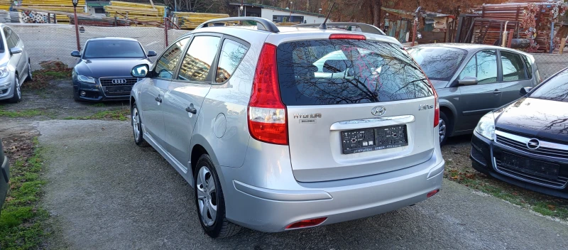 Hyundai I30 1.4i FACELIFT TOП, снимка 6 - Автомобили и джипове - 52526137